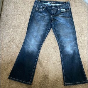 Maurices 11/12 Short Jeans